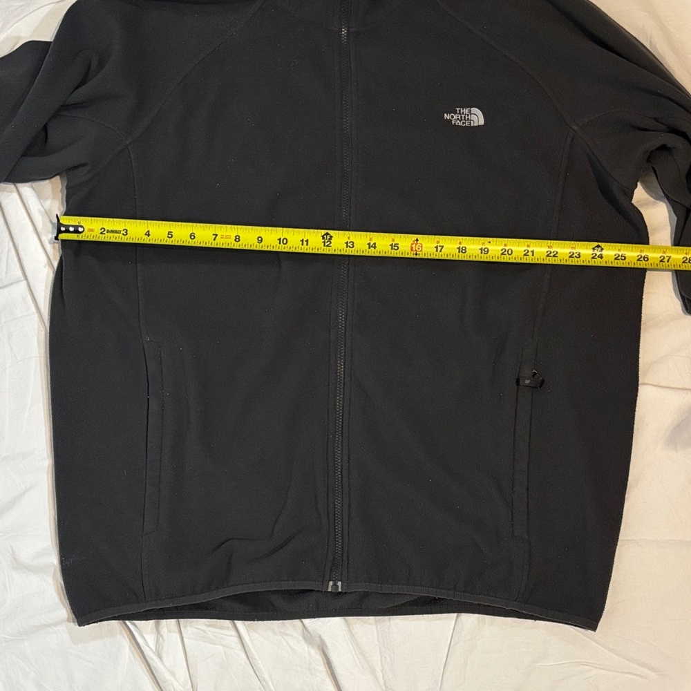The North Face Men's Dark Gray Performance Jacket - Picture 7 of 7